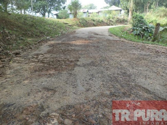 Deplorable condition of road irks daily life of Kalyanpur